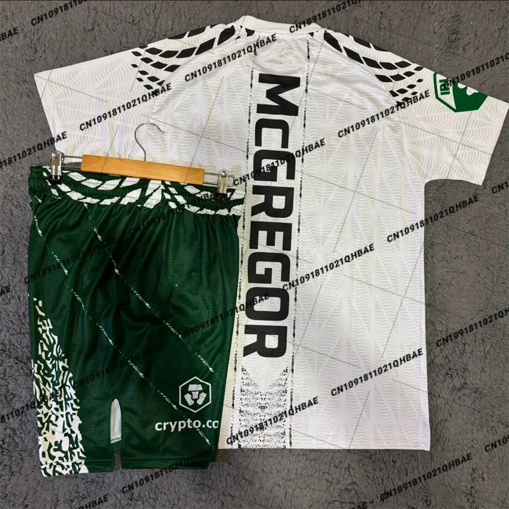 Sports Equipment Set - Set Celana Pendek dan Kaos Conor